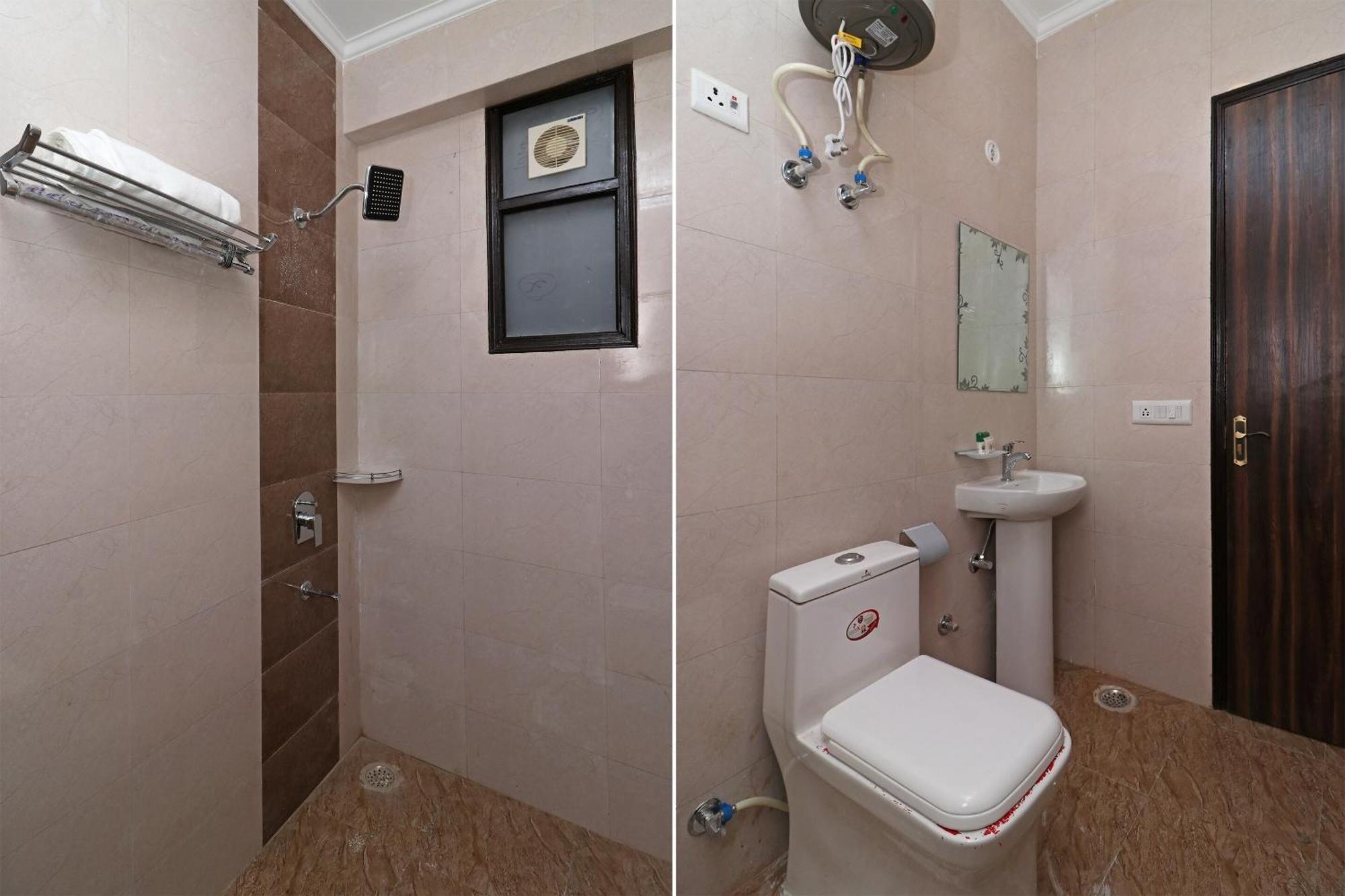 Hotel O Aamara Új-Delhi Kültér fotó